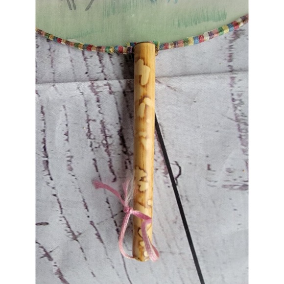 Lot 2 Vintage Hand Painted EXOTIC BIRD Silk Asian Bamboo Handled Fans Art READ - Picture 7 of 9